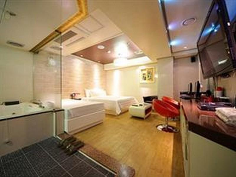 Louis Hotel Seongnam Exterior photo